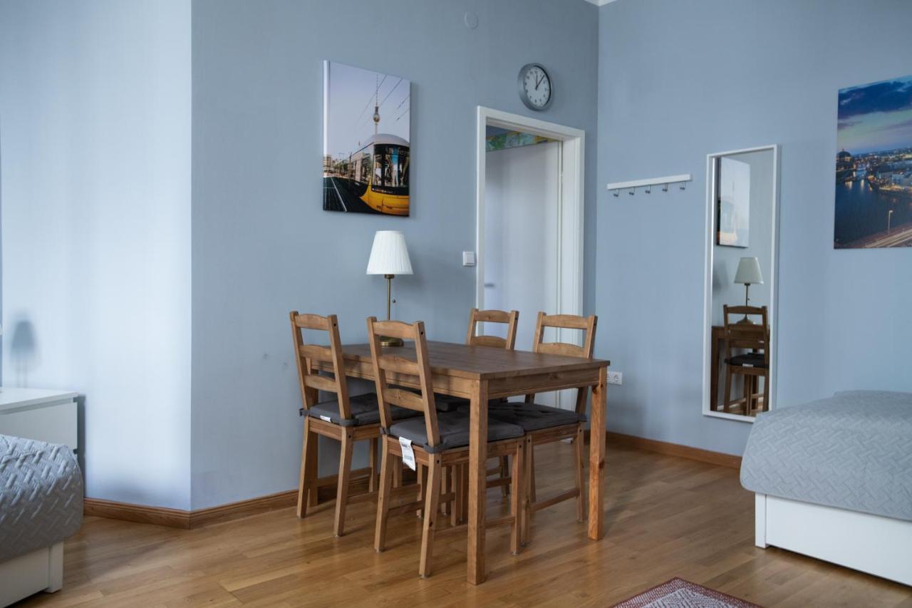 Alt-Berliner Eckkneipe - "Feuchte Ecke" Apartment Luaran gambar