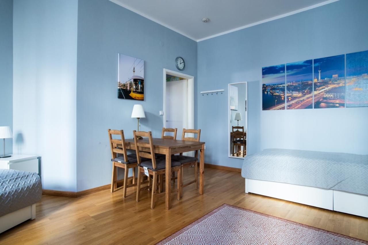 Alt-Berliner Eckkneipe - "Feuchte Ecke" Apartment Luaran gambar