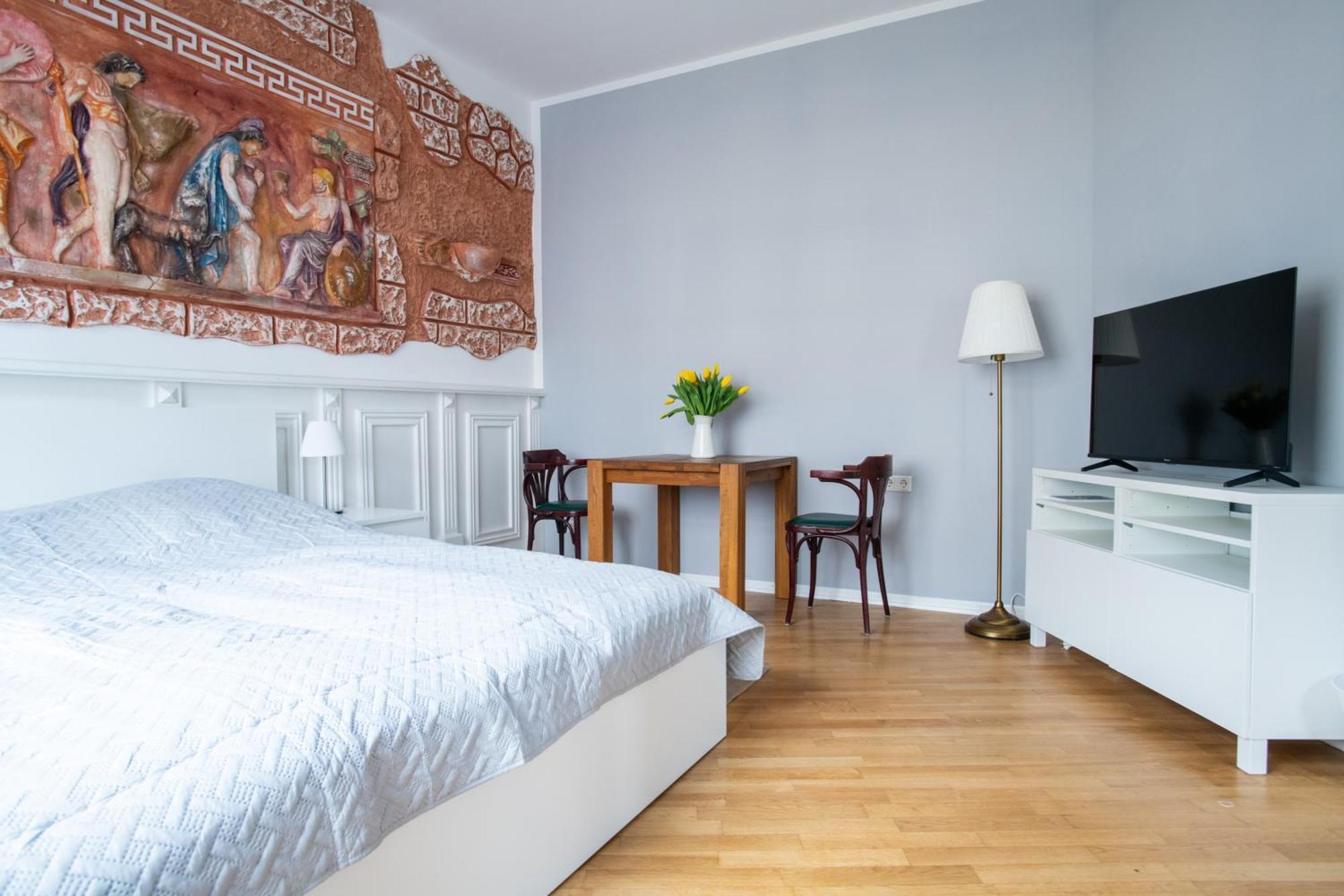 Alt-Berliner Eckkneipe - "Feuchte Ecke" Apartment Luaran gambar